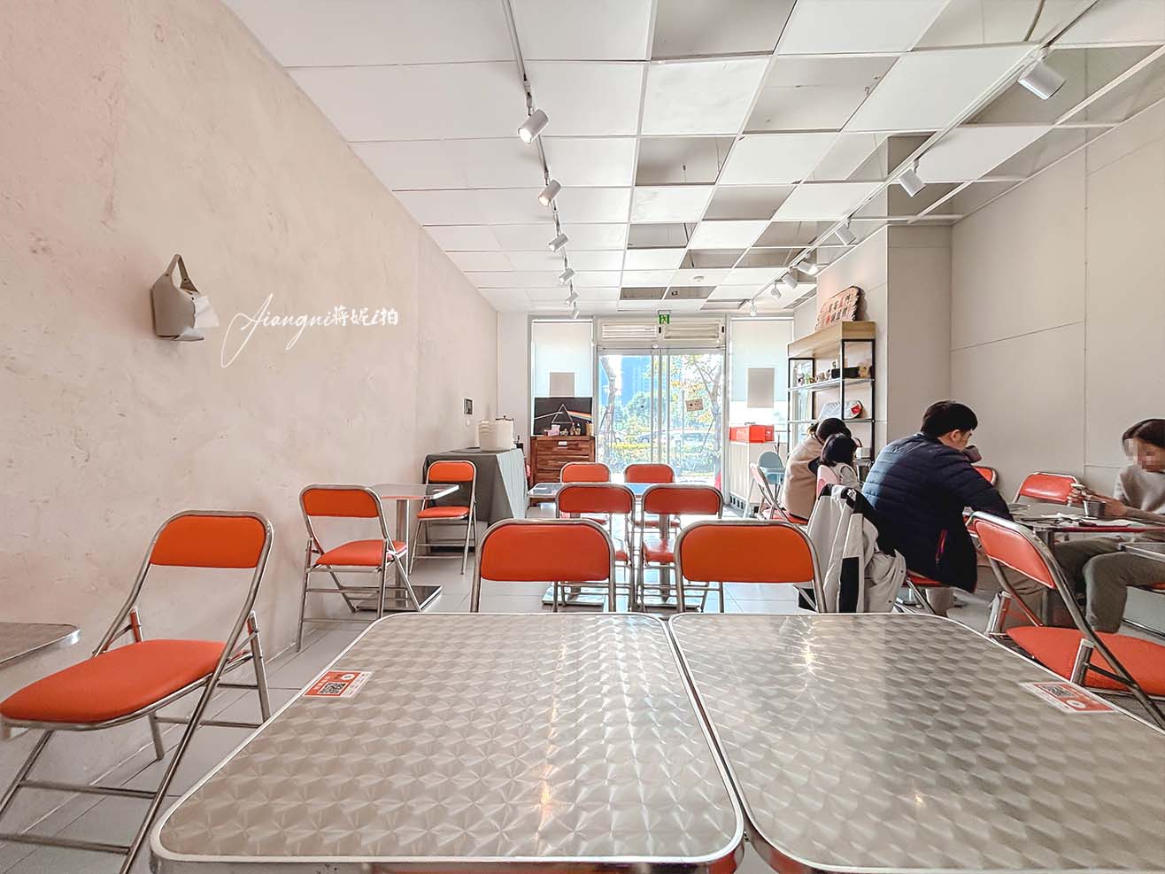 青亭點水茶餐廳│菜單、低消，青埔美食、青埔港式餐廳、青埔寵物友善餐廳