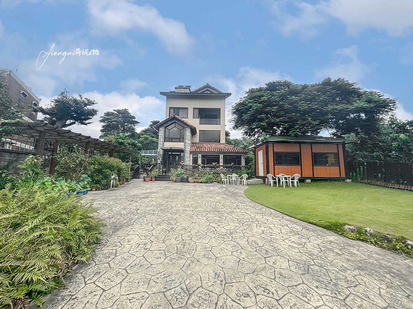 石門水庫景觀餐廳│尼爾瓦特NEAR WATER café、不限時、不收服務費，寵物友善