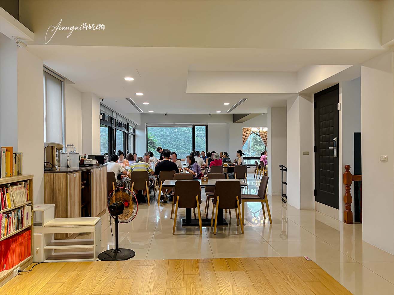 石門水庫景觀餐廳│尼爾瓦特NEAR WATER café、不限時、不收服務費，寵物友善