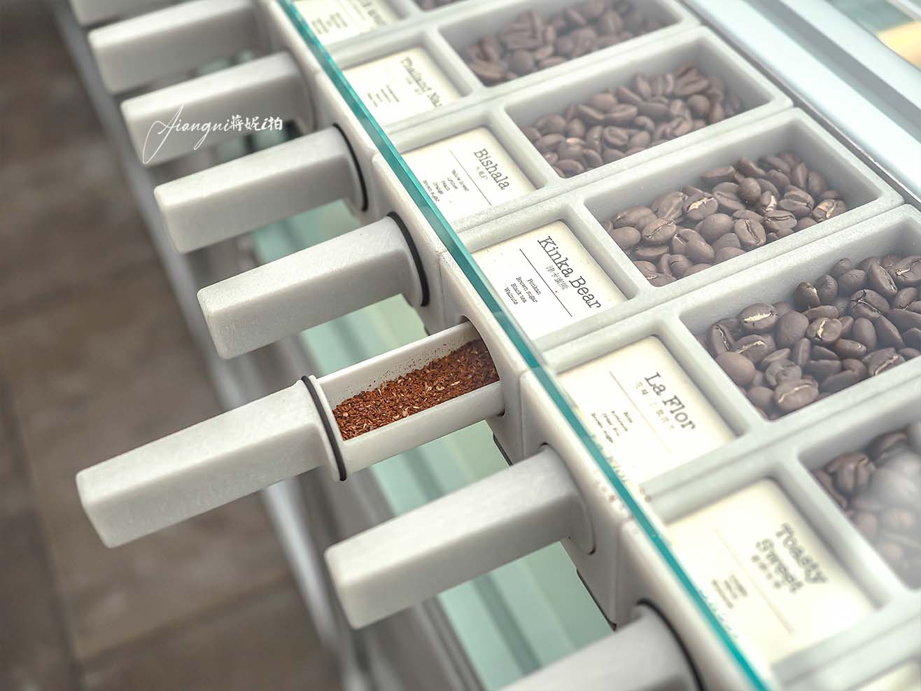 ROAST BY CHEN最美太空艙 寵物友善 青埔咖啡館R.B.C COFFEE HEAD