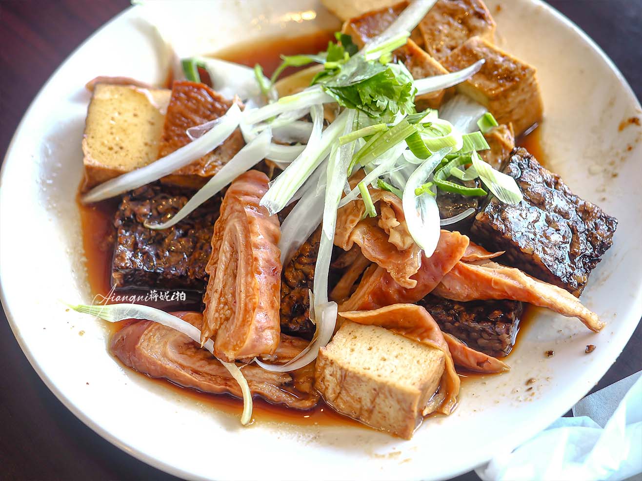 環湖驛棧美食│菜單、價位、峨眉湖畔限定美食，一週只開三天！寵物友善